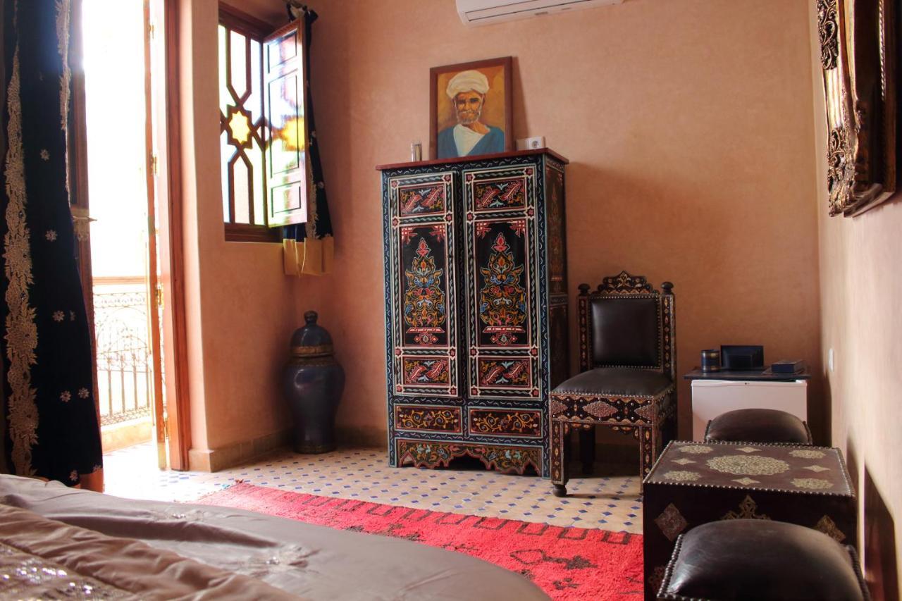 Riad Makene Mouchkill Marrakesh Bagian luar foto