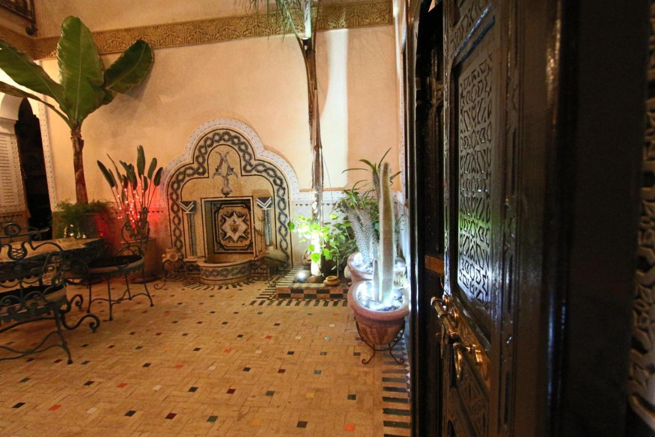 Riad Makene Mouchkill Marrakesh Bagian luar foto
