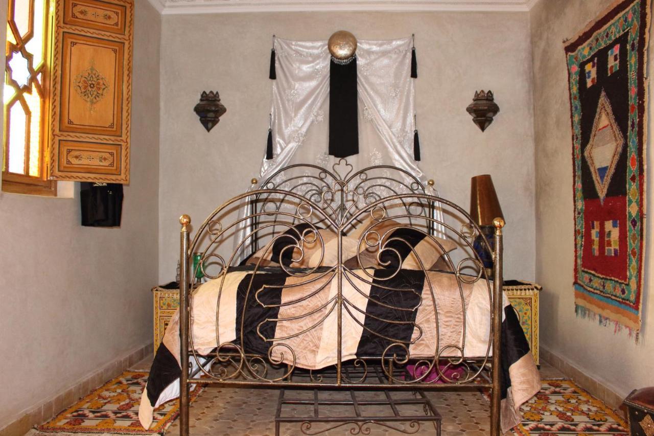 Riad Makene Mouchkill Marrakesh Bagian luar foto