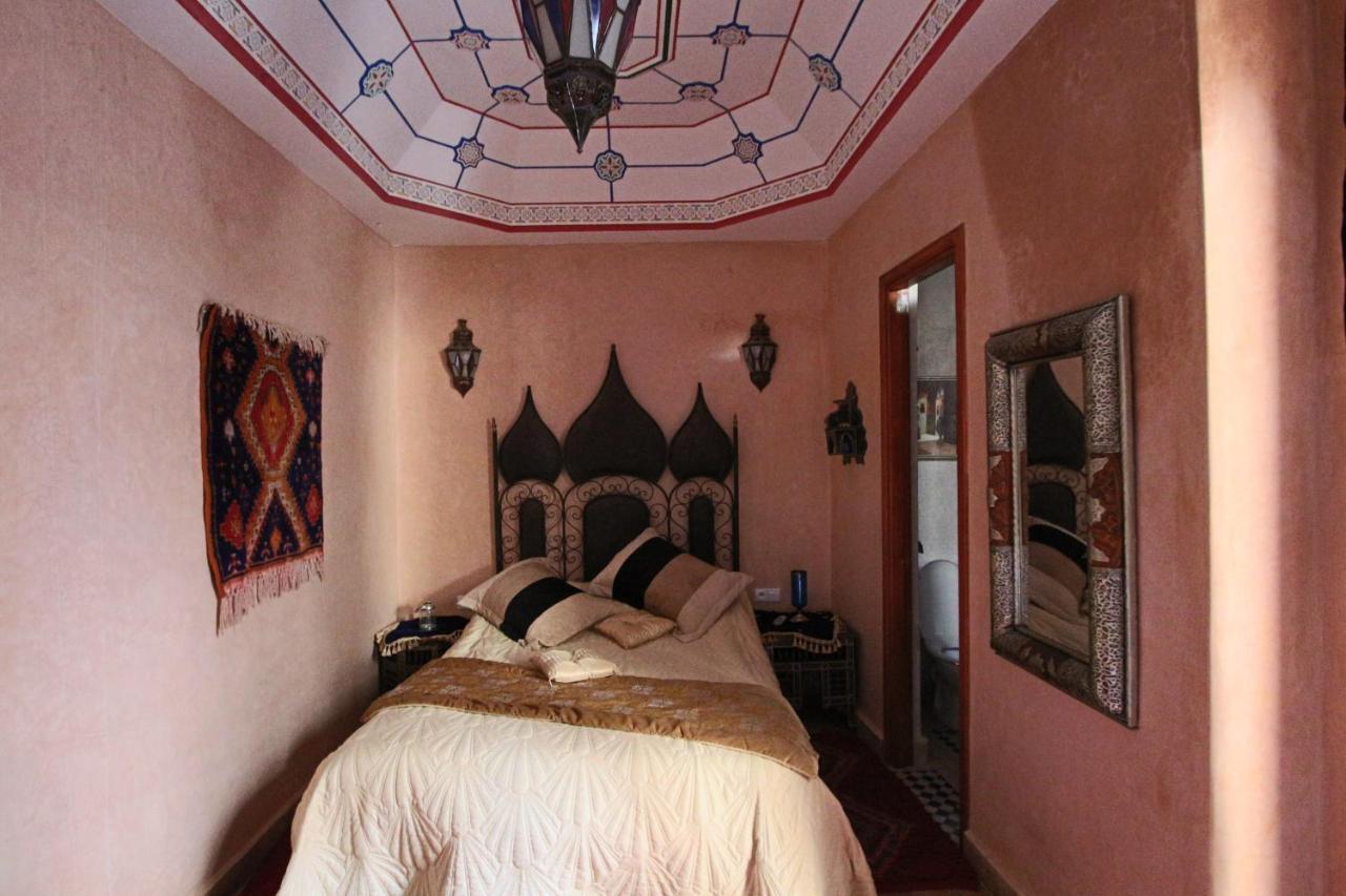 Riad Makene Mouchkill Marrakesh Bagian luar foto