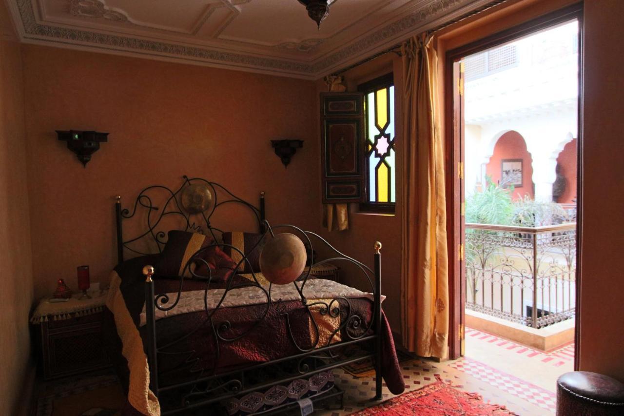Riad Makene Mouchkill Marrakesh Bagian luar foto