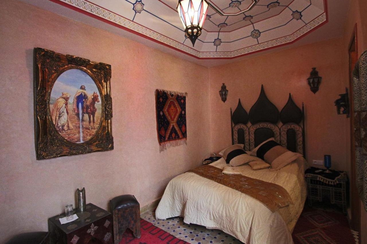 Riad Makene Mouchkill Marrakesh Bagian luar foto
