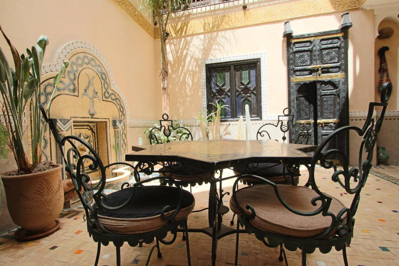 Riad Makene Mouchkill Marrakesh Bagian luar foto