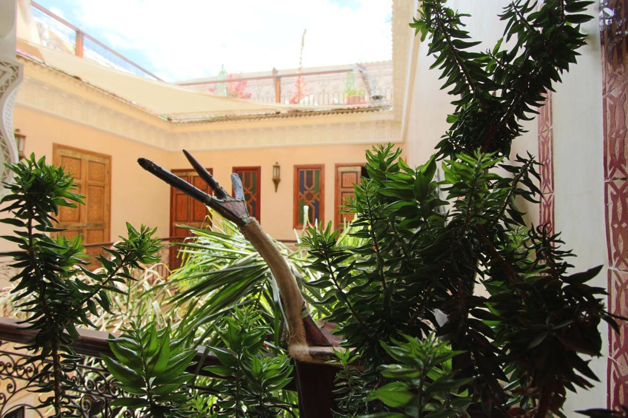 Riad Makene Mouchkill Marrakesh Bagian luar foto