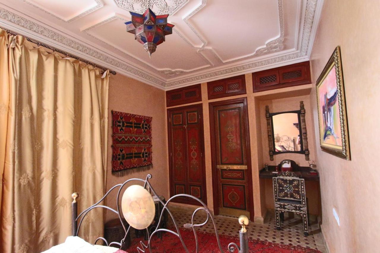 Riad Makene Mouchkill Marrakesh Bagian luar foto
