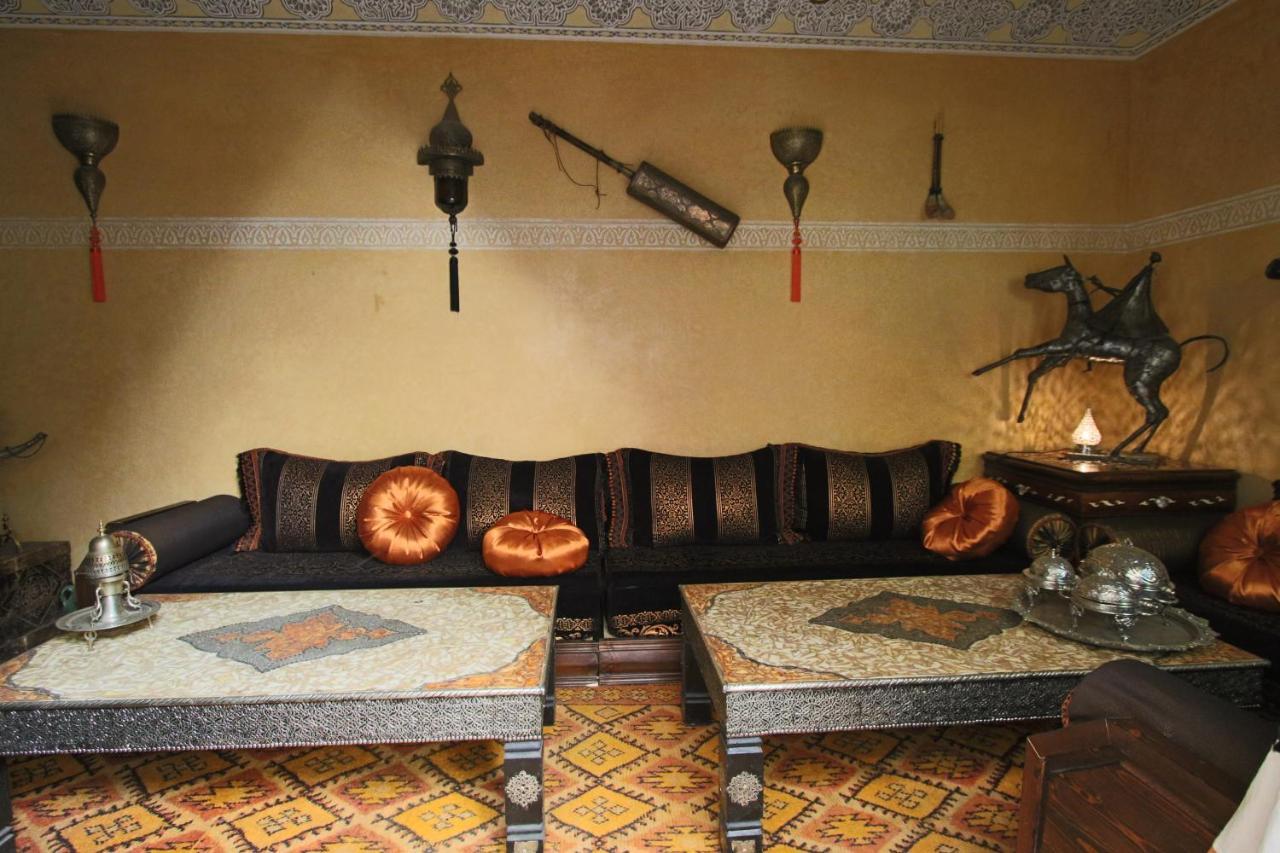 Riad Makene Mouchkill Marrakesh Bagian luar foto