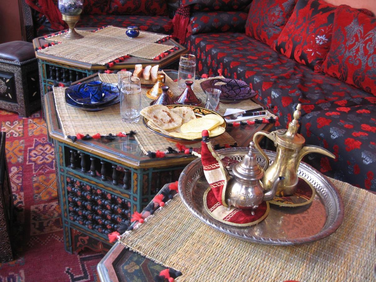 Riad Makene Mouchkill Marrakesh Bagian luar foto