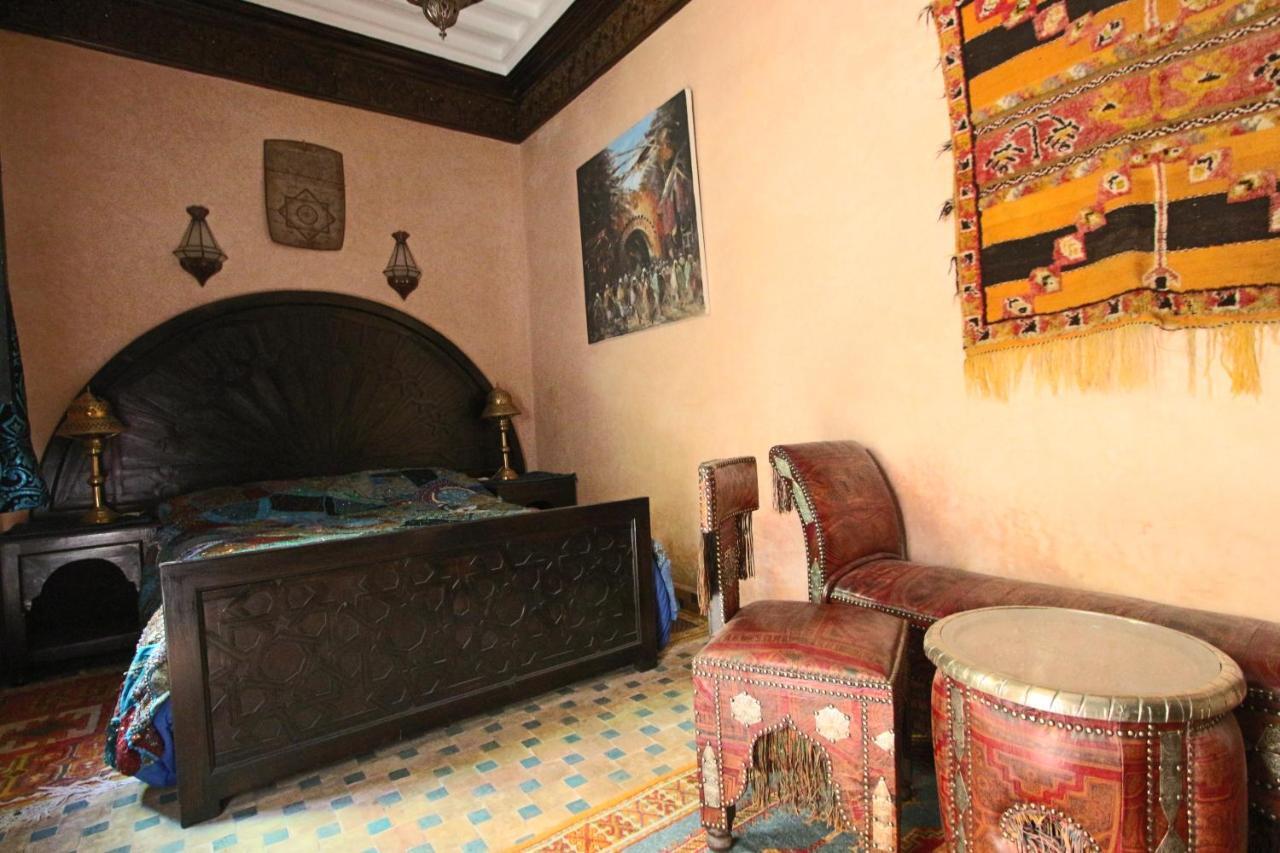 Riad Makene Mouchkill Marrakesh Bagian luar foto